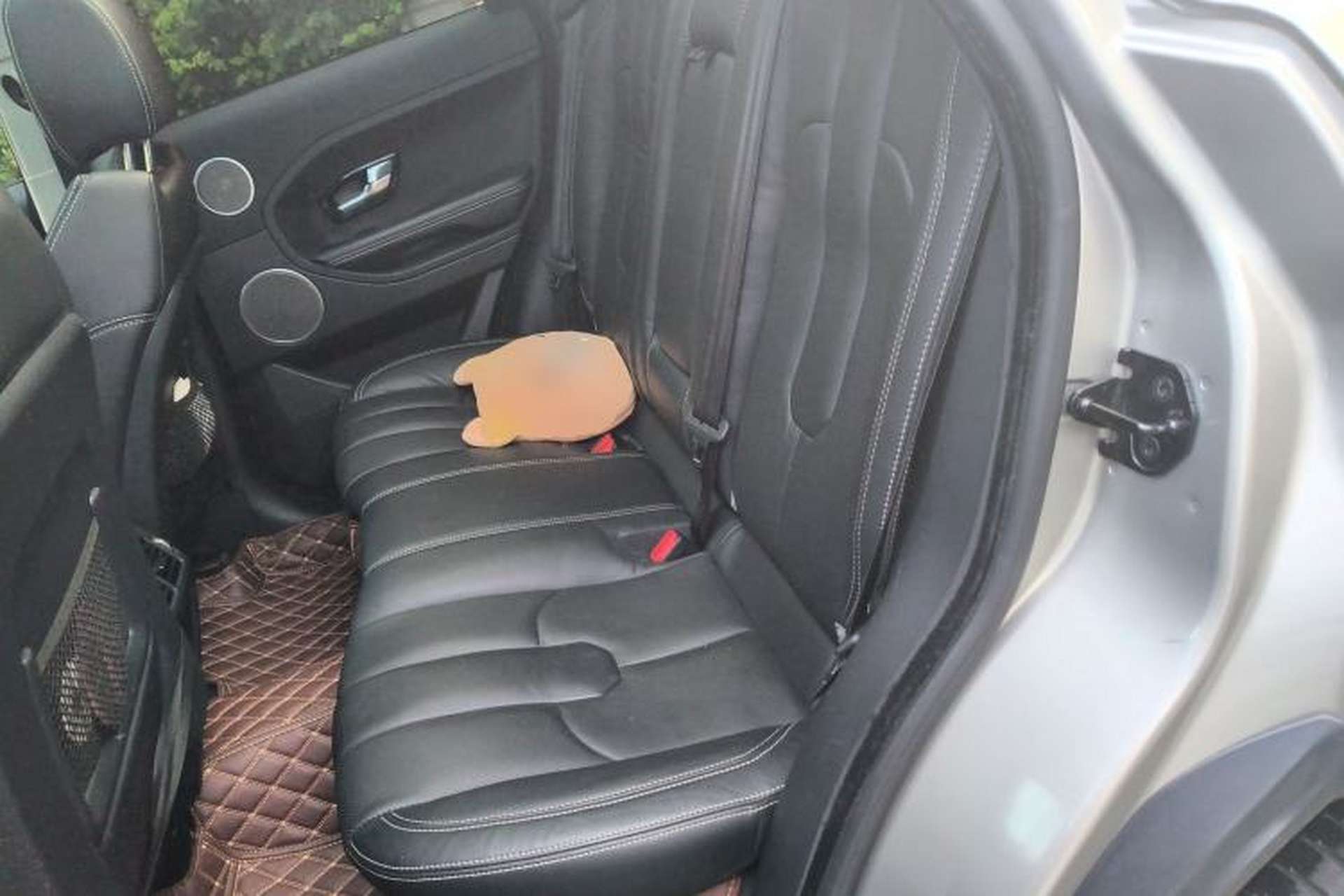 Used Land Rover Range Evoque 2014 2.0T 5-Door Ignite Edition Left Rear Seat