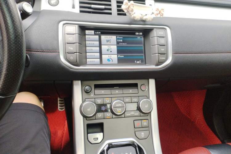 Used Land Rover Range Evoque 2014 2.0T 5-Door YAOZHEN Edition Audio And AC Panel