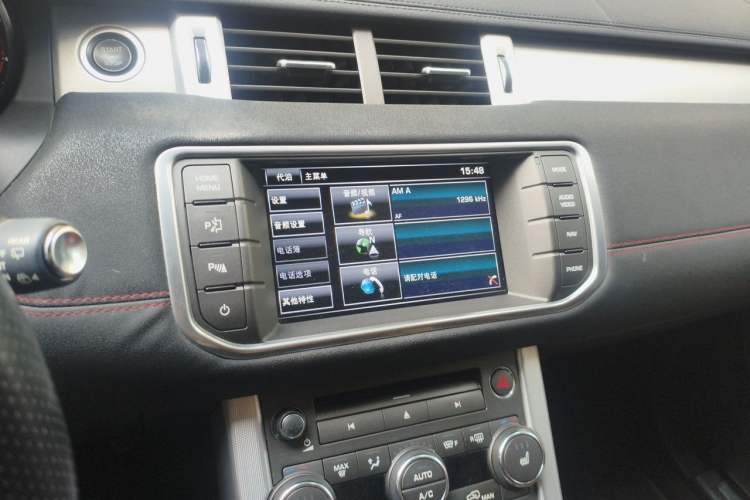 Used Land Rover Range Evoque 2014 2.0T 5-Door Ignite Edition Audio And AC Panel