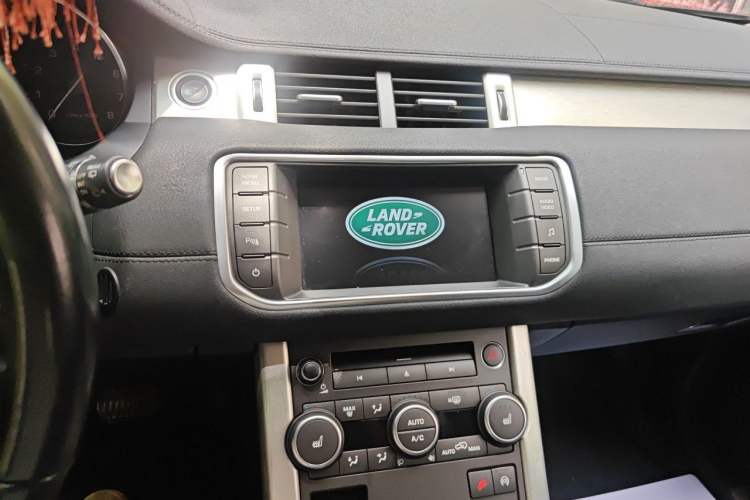 Used Land Rover Range Evoque 2014 2.0T 5-Door YAOZHEN Edition Audio And AC Panel