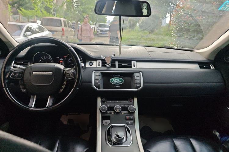 Used Land Rover Range Evoque 2014 2.0T 5-Door YAOZHEN Edition Center Console