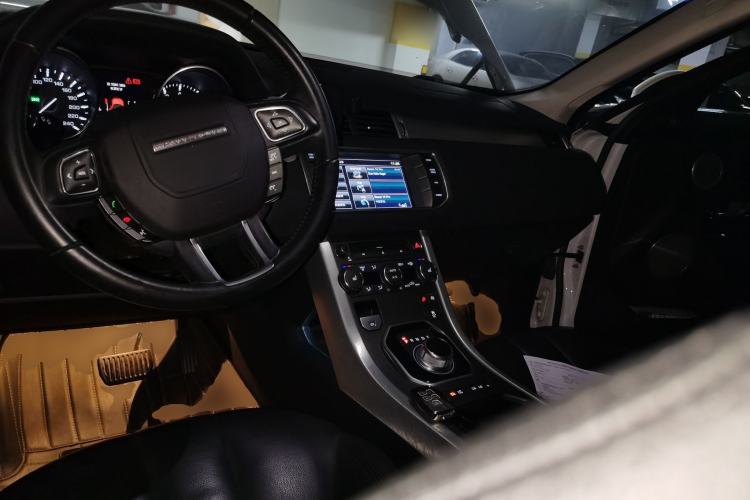 Used Land Rover Range Evoque 2014 2.0T 5-Door YAOZHEN Edition Center Console