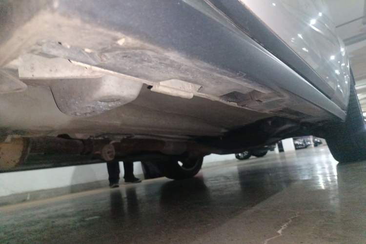 Used Land Rover Range Evoque 2014 2.0T 5-Door Ignite Edition Chassis Front Left
