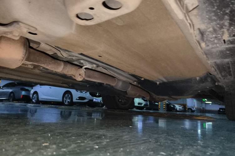 Used Land Rover Range Evoque 2014 2.0T 5-Door Ignite Edition Chassis Front Left
