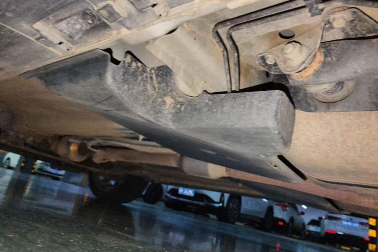 Used Land Rover Range Evoque 2014 2.0T 5-Door Ignite Edition Chassis Rear Left