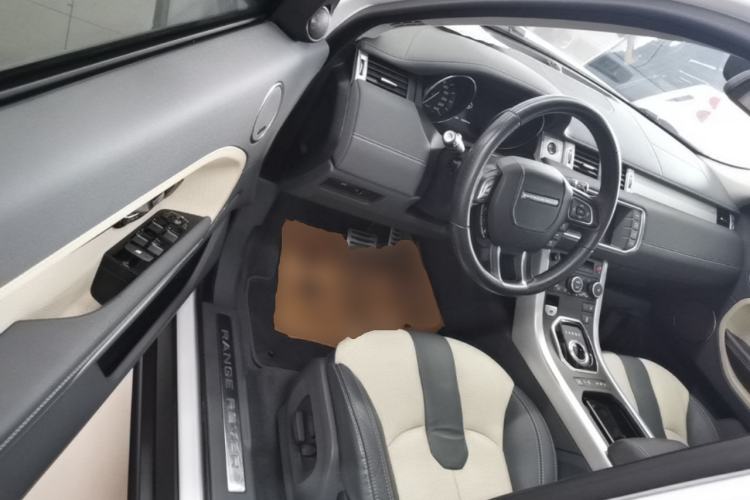 Used Land Rover Range Evoque 2014 2.0T 5-Door Ignite Edition Driver Seat