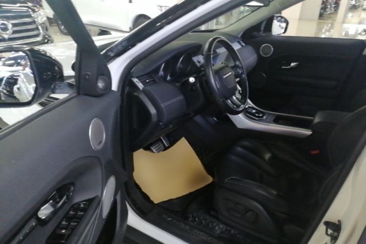 Used Land Rover Range Evoque 2014 2.0T 5-Door Ignite Edition Driver Seat