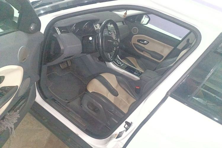 Used Land Rover Range Evoque 2014 2.0T 5-Door Ignite Edition Driver Seat