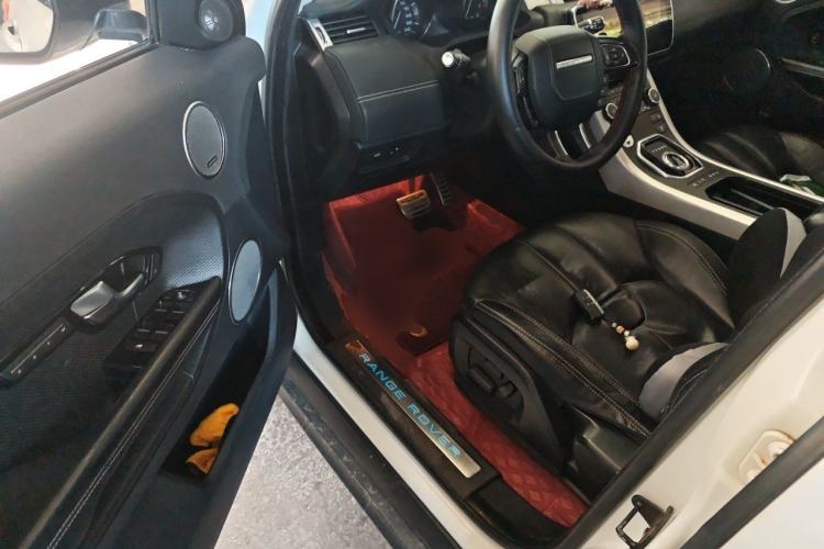 Used Land Rover Range Evoque 2014 2.0T 5-Door Ignite Edition Driver Seat