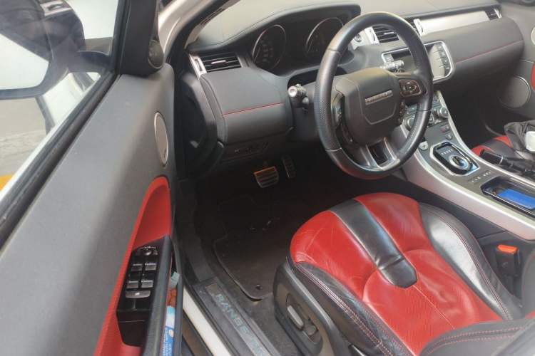Used Land Rover Range Evoque 2014 2.0T 5-Door Ignite Edition Driver Seat
