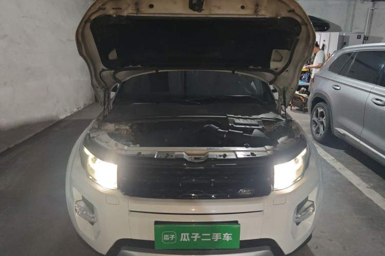 Used Land Rover Range Evoque 2014 2.0T 5-Door Ignite Edition Engine Bay