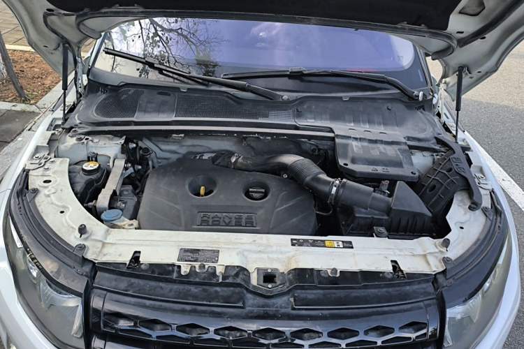 Used Land Rover Range Evoque 2014 2.0T 5-Door YAOZHEN Edition Engine Bay