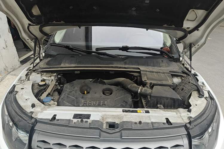 Used Land Rover Range Evoque 2014 2.0T 5-Door YAOZHEN Edition Engine Bay