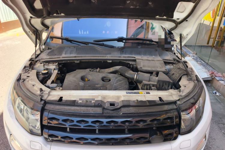 Used Land Rover Range Evoque 2014 2.0T 5-Door Ignite Edition Engine Bay