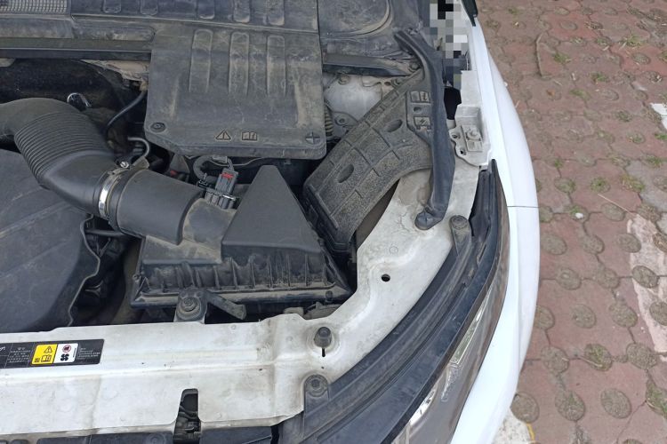 Used Land Rover Range Evoque 2014 2.0T 5-Door Ignite Edition Engine Bay Left