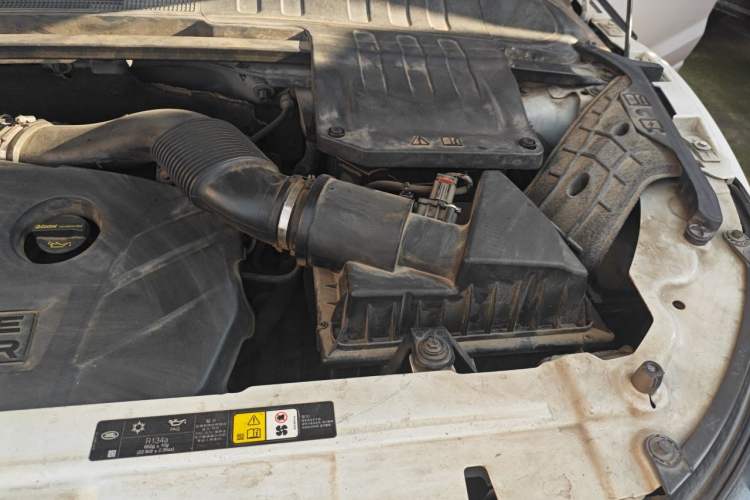 Used Land Rover Range Evoque 2014 2.0T 5-Door Ignite Edition Engine Bay Left