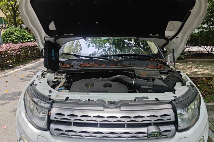 Used Land Rover Range Evoque 2014 2.0T 5-Door YAOZHEN Edition Engine Bay