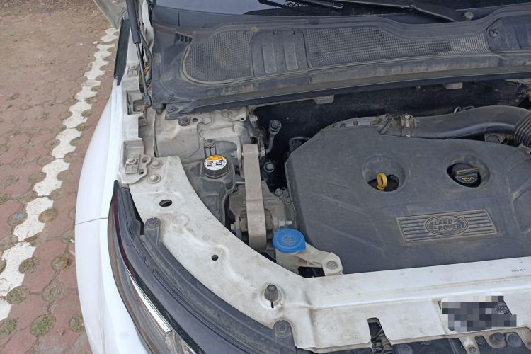 Used Land Rover Range Evoque 2014 2.0T 5-Door Ignite Edition Engine Bay Right
