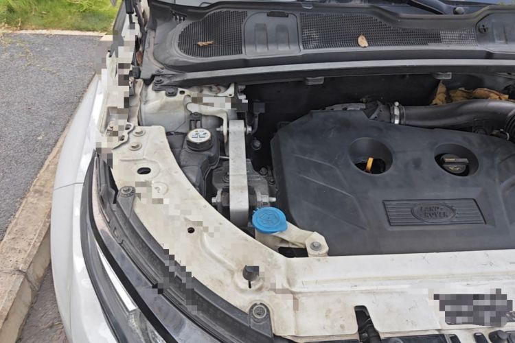 Used Land Rover Range Evoque 2014 2.0T 5-Door Ignite Edition Engine Bay Right