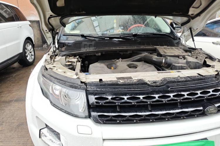 Used Land Rover Range Evoque 2014 2.0T 5-Door Ignite Edition Engine Bay Right