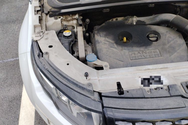 Used Land Rover Range Evoque 2014 2.0T 5-Door YAOZHEN Edition Engine Bay Right