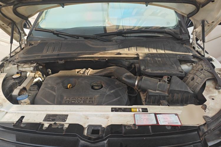 Used Land Rover Range Evoque 2014 2.0T 5-Door Ignite Edition Engine Bay