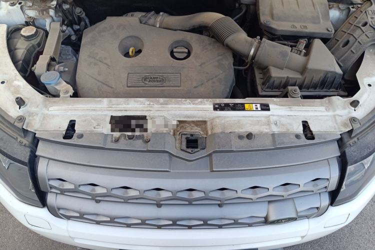 Used Land Rover Range Evoque 2014 2.0T 5-Door YAOZHEN Edition Engine Bay
