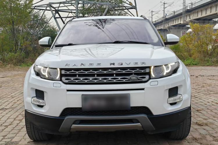 Used Land Rover Range Evoque 2014 2.0T 5-Door Luxury Edition Exterior 1