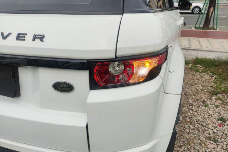 Used Land Rover Range Evoque 2014 2.0T 5-Door Ignite Edition Exterior 3