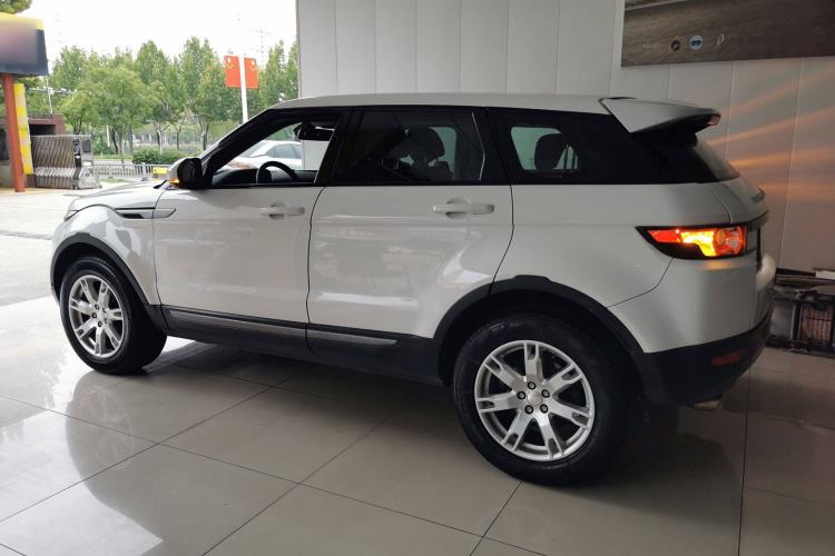Used Land Rover Range Evoque 2014 2.0T 5-Door YAOZHEN Edition Exterior 3