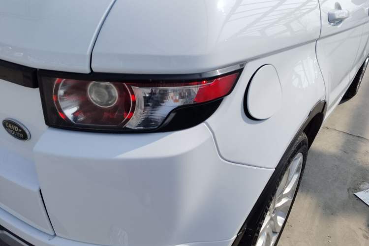 Used Land Rover Range Evoque 2014 2.0T 5-Door Ignite Edition Exterior 3