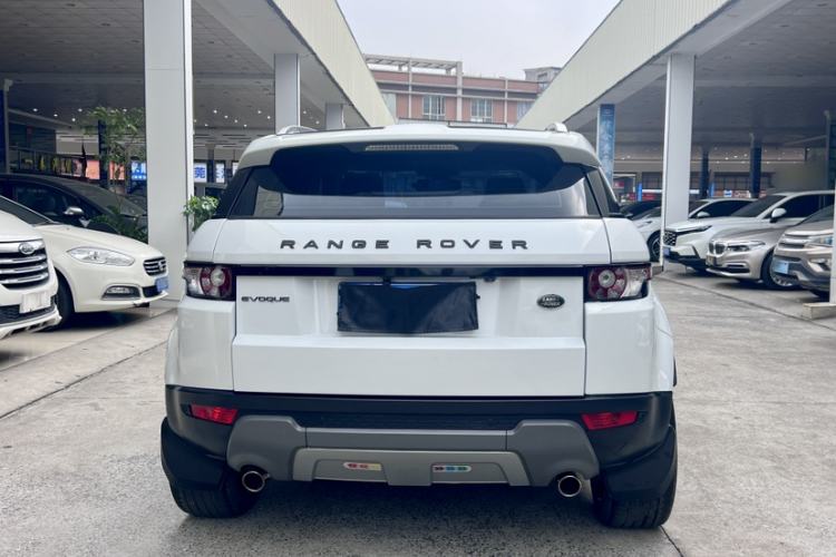 Used Land Rover Range Evoque 2014 2.0T 5-Door Luxury Edition Exterior 5