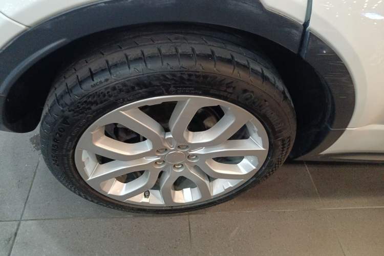 Used Land Rover Range Evoque 2014 2.0T 5-Door Ignite Edition Exterior 8
