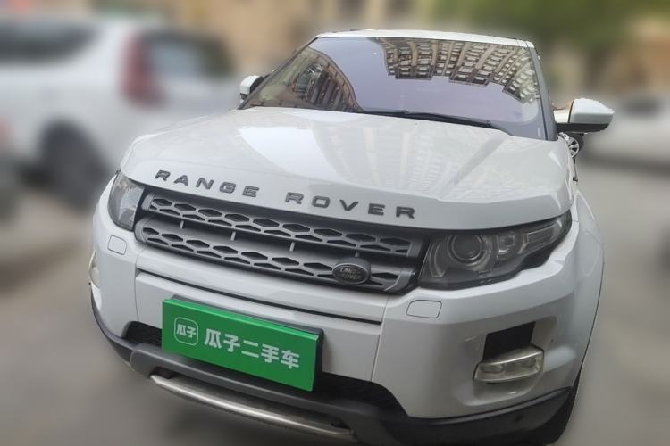 Used Land Rover Range Evoque 2014 2.0T 5-Door Luxury Edition Front
