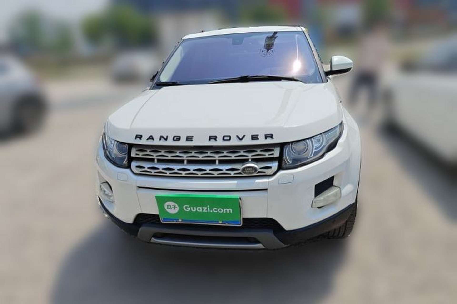 Used Land Rover Range Evoque 2014 2.0T 5-Door Luxury Edition Front