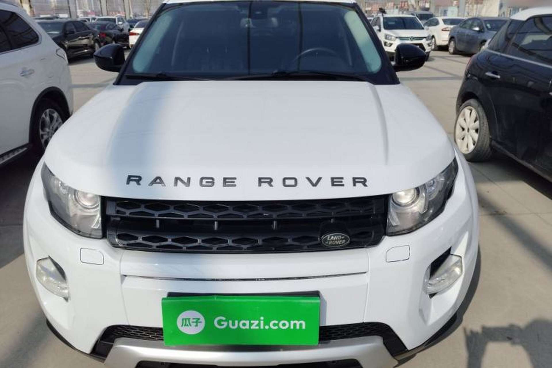 Used Land Rover Range Evoque 2014 2.0T 5-Door Ignite Edition Front