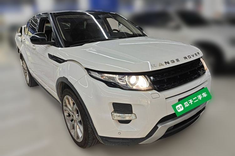 Used Land Rover Range Evoque 2014 2.0T 5-Door Ignite Edition Front Right 45 Deg