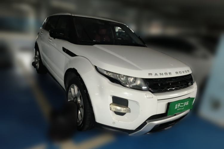 Used Land Rover Range Evoque 2014 2.0T 5-Door Ignite Edition Front Right 45 Deg