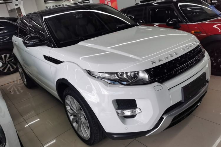 Used Land Rover Range Evoque 2014 2.0T 5-Door Ignite Edition Front Right 45 Deg