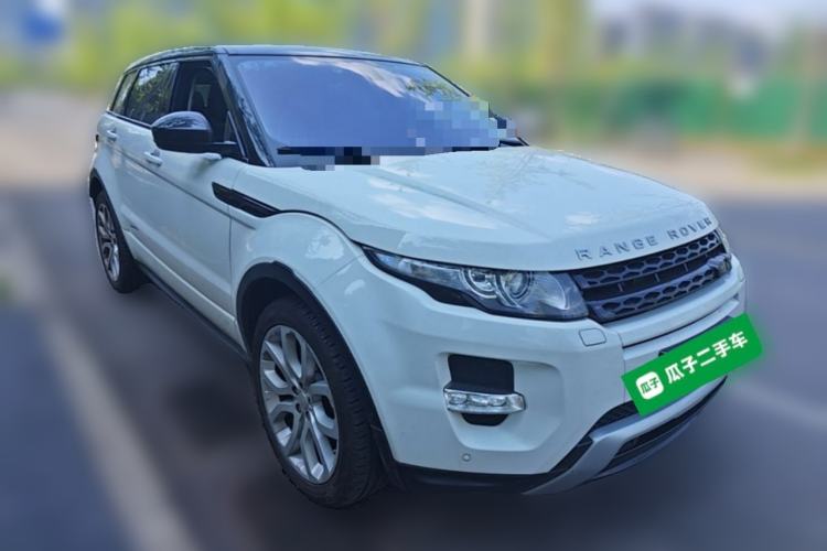 Used Land Rover Range Evoque 2014 2.0T 5-Door Ignite Edition Front Right 45 Deg