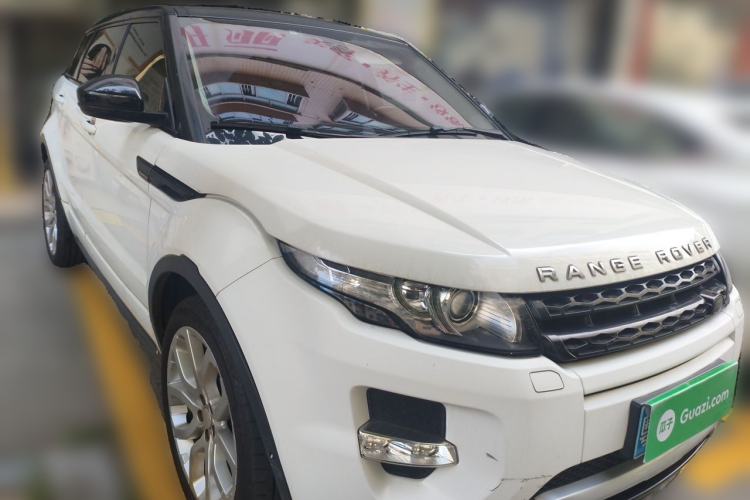 Used Land Rover Range Evoque 2014 2.0T 5-Door Ignite Edition Front Right 45 Deg