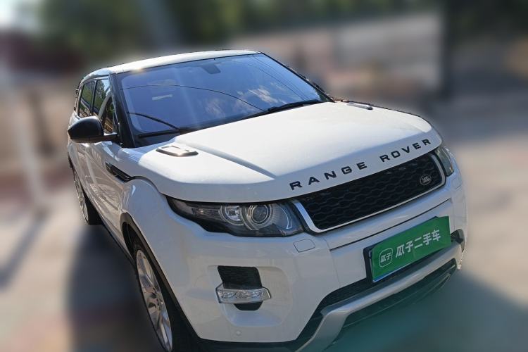 Used Land Rover Range Evoque 2014 2.0T 5-Door Ignite Edition Front Right 45 Deg