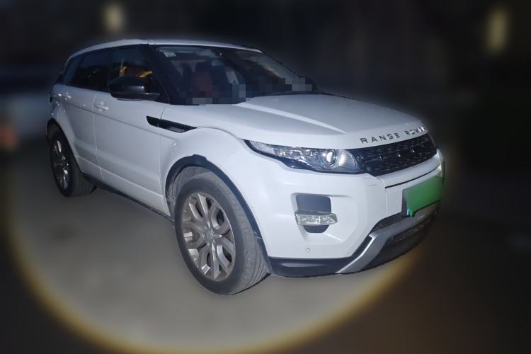Used Land Rover Range Evoque 2014 2.0T 5-Door Ignite Edition Front Right 45 Deg