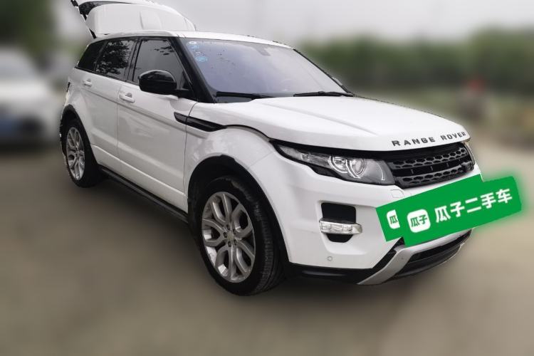 Used Land Rover Range Evoque 2014 2.0T 5-Door Ignite Edition Front Right 45 Deg