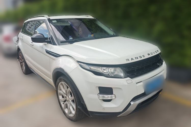 Used Land Rover Range Evoque 2014 2.0T 5-Door Ignite Edition Front Right 45 Deg
