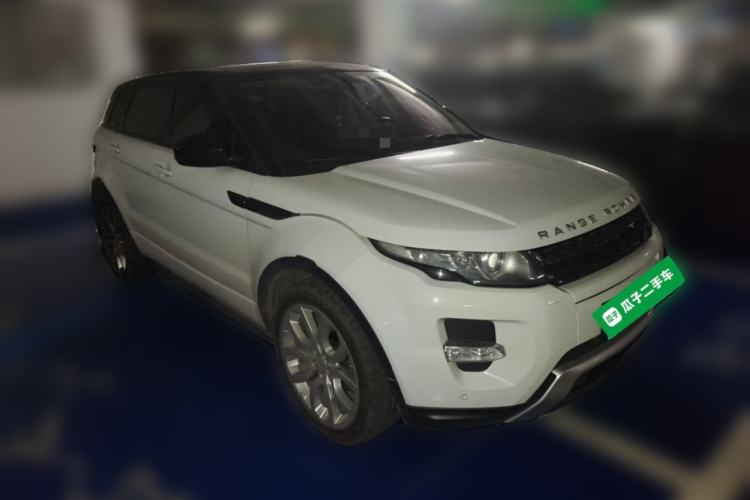 Used Land Rover Range Evoque 2014 2.0T 5-Door Ignite Edition Front Right 45 Deg