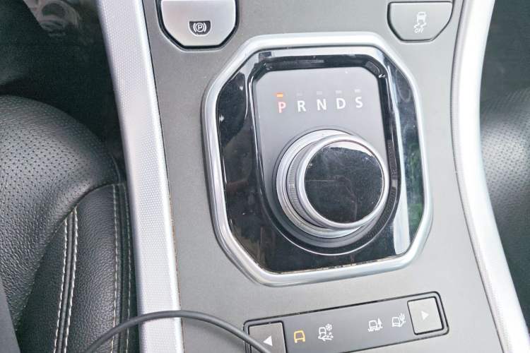 Used Land Rover Range Evoque 2014 2.0T 5-Door YAOZHEN Edition Gear Lever