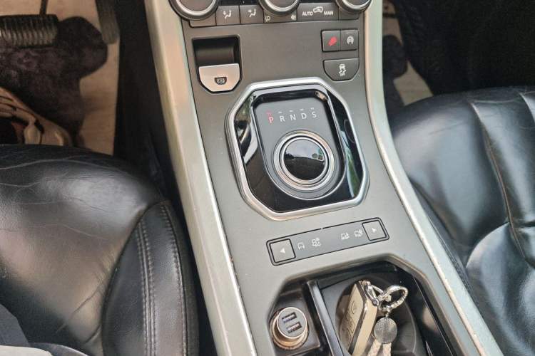 Used Land Rover Range Evoque 2014 2.0T 5-Door YAOZHEN Edition Gear Lever