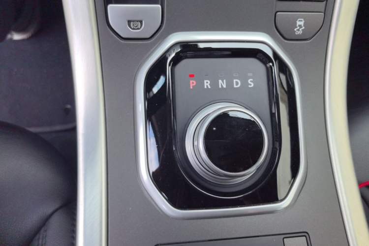 Used Land Rover Range Evoque 2014 2.0T 5-Door YAOZHEN Edition Gear Lever