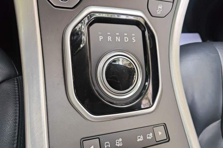 Used Land Rover Range Evoque 2014 2.0T 5-Door YAOZHEN Edition Gear Lever
